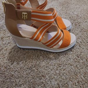 Tommy Hilfiger wedge sandal